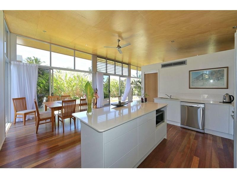 11 Grimwood Street, Bargara QLD 4670