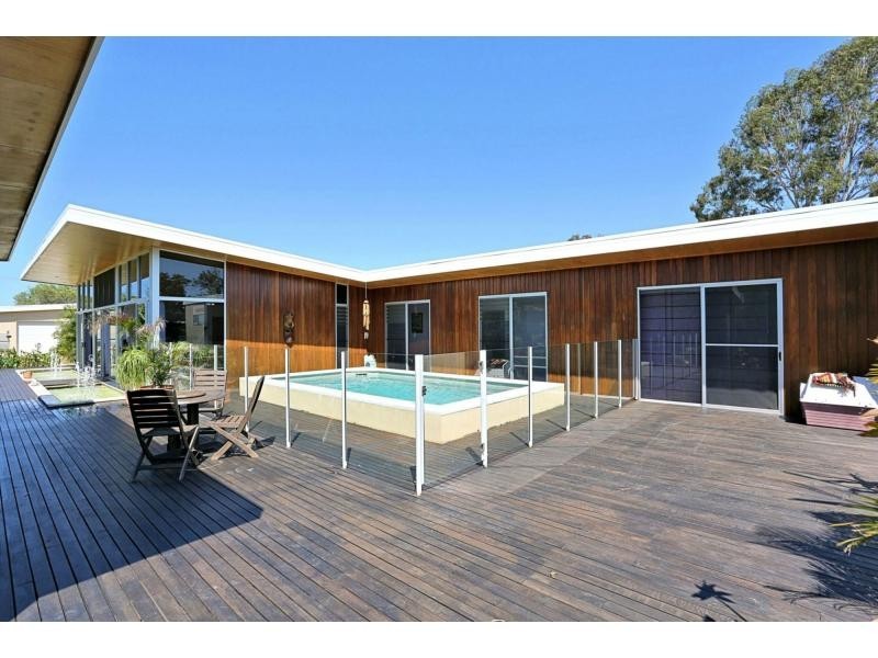 11 Grimwood Street, Bargara QLD 4670