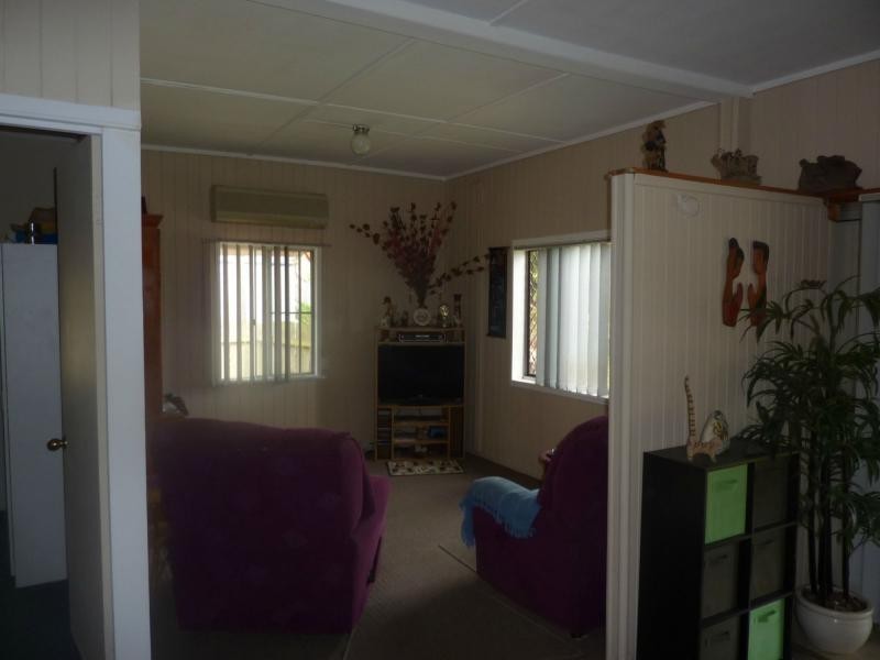 54 Zunker Street, Burnett Heads QLD 4670