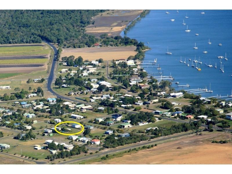 15 Duffy Street, Burnett Heads QLD 4670