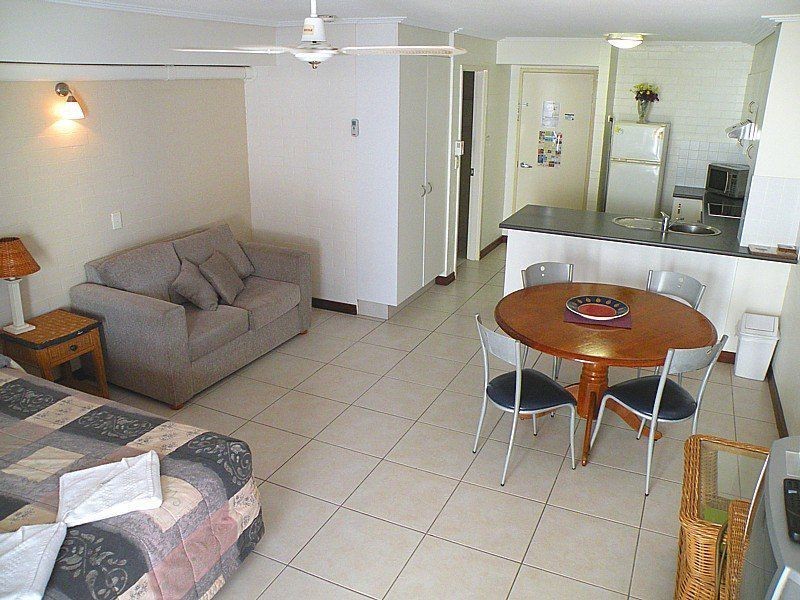 Unit 10A-10B/104 Miller Street, Bargara QLD 4670
