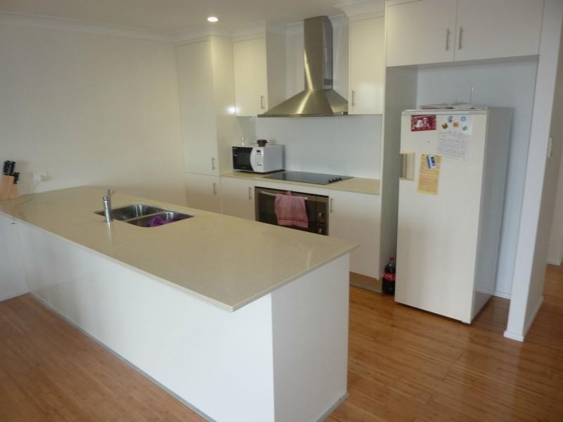 79 Shelley Street, Burnett Heads QLD 4670