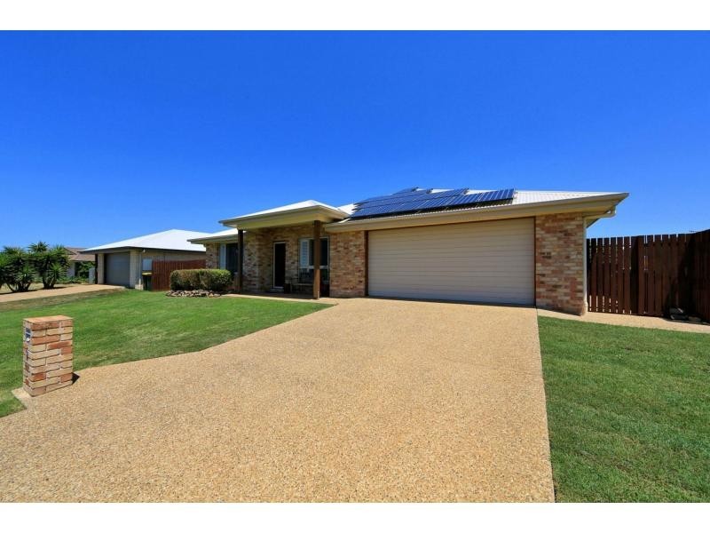 9 Wearing Road, Bargara QLD 4670