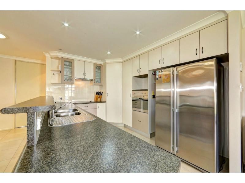 9 Wearing Road, Bargara QLD 4670