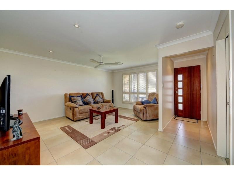 9 Wearing Road, Bargara QLD 4670