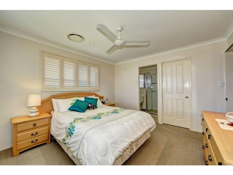 9 Wearing Road, Bargara QLD 4670