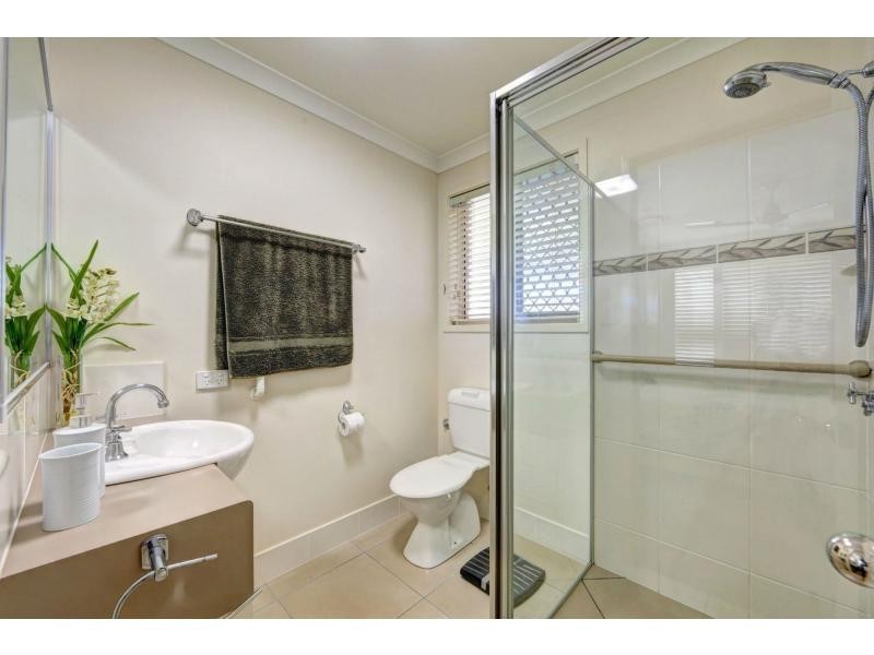 9 Wearing Road, Bargara QLD 4670