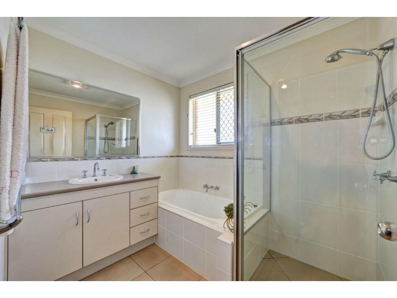 9 Wearing Road, Bargara QLD 4670