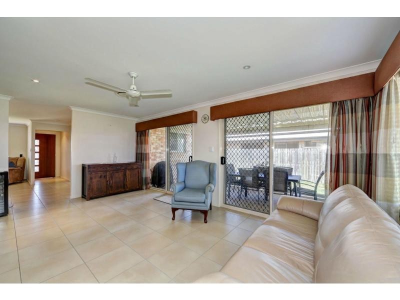 9 Wearing Road, Bargara QLD 4670