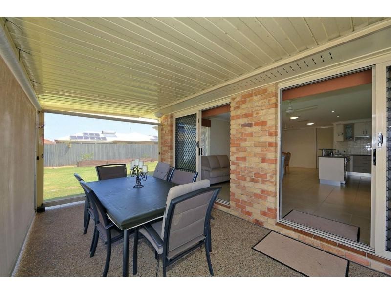 9 Wearing Road, Bargara QLD 4670