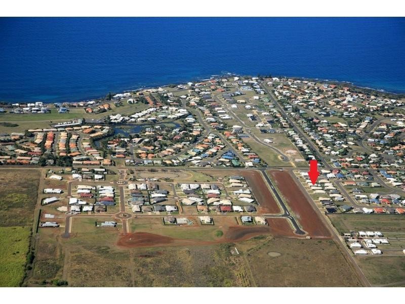 9 Wearing Road, Bargara QLD 4670