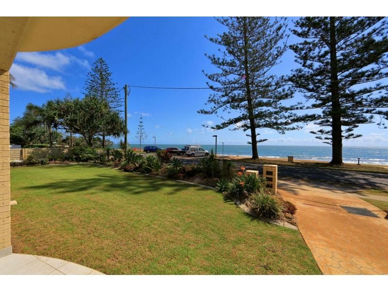 2/81 Esplanade, Bargara QLD 4670