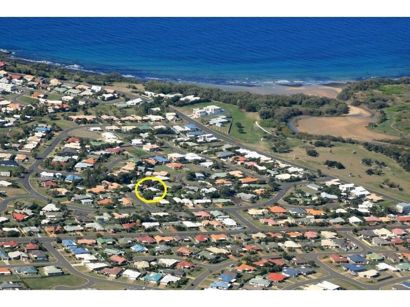 6 Hawaii Court, Bargara QLD 4670