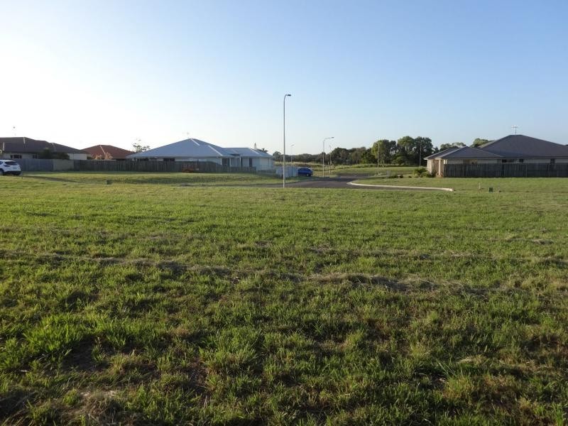 9 Evas Way, Bargara QLD 4670