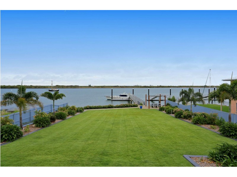 56 Corser Street, Burnett Heads QLD 4670