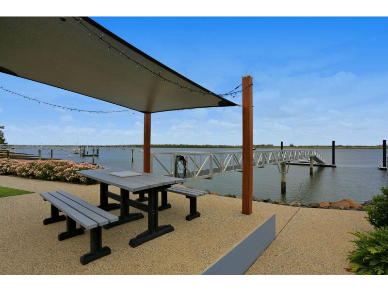 56 Corser Street, Burnett Heads QLD 4670