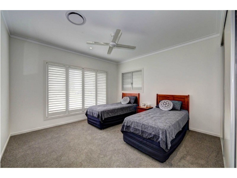 56 Corser Street, Burnett Heads QLD 4670