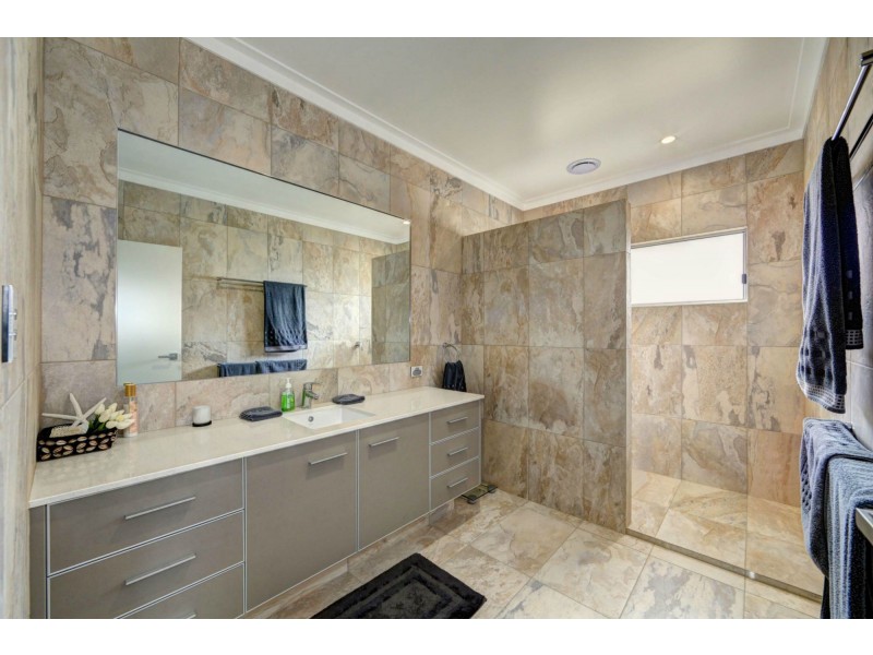 56 Corser Street, Burnett Heads QLD 4670