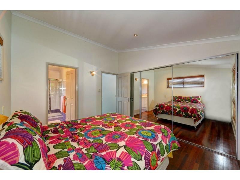 43 Rehbein Avenue, Qunaba QLD 4670