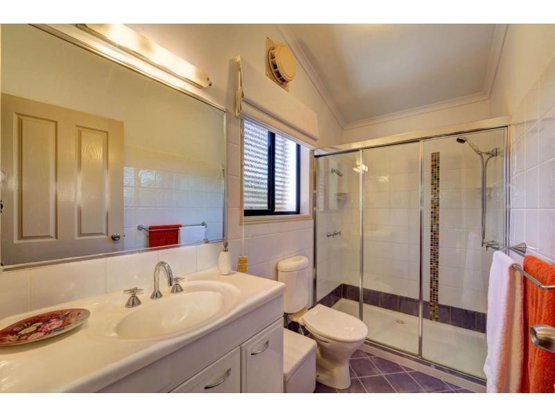 43 Rehbein Avenue, Qunaba QLD 4670