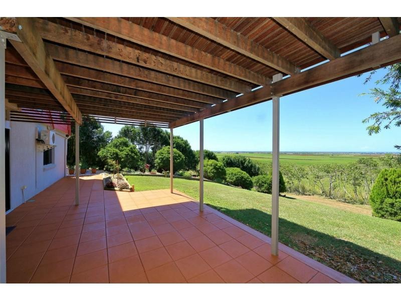 43 Rehbein Avenue, Qunaba QLD 4670