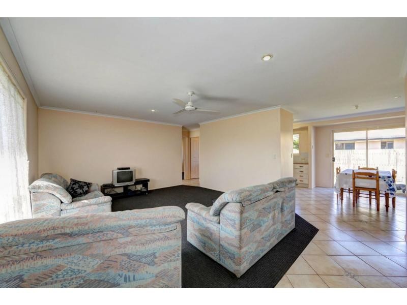 7 Elworthy Street, Bargara QLD 4670