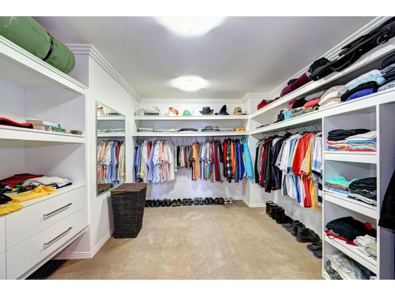 152 Barolin Esplanade, Coral Cove QLD 4670