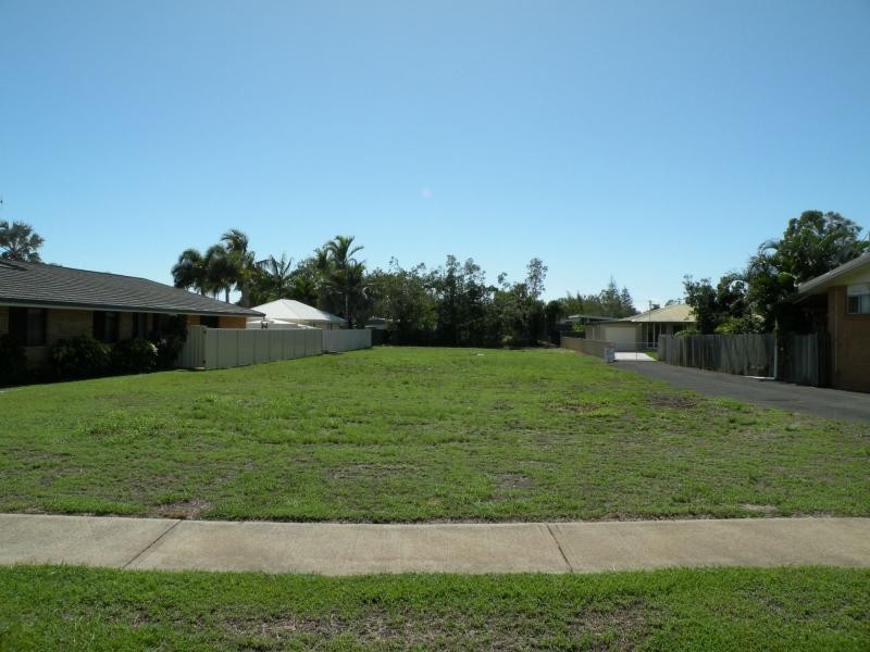 30 Croft Street, Bargara QLD 4670
