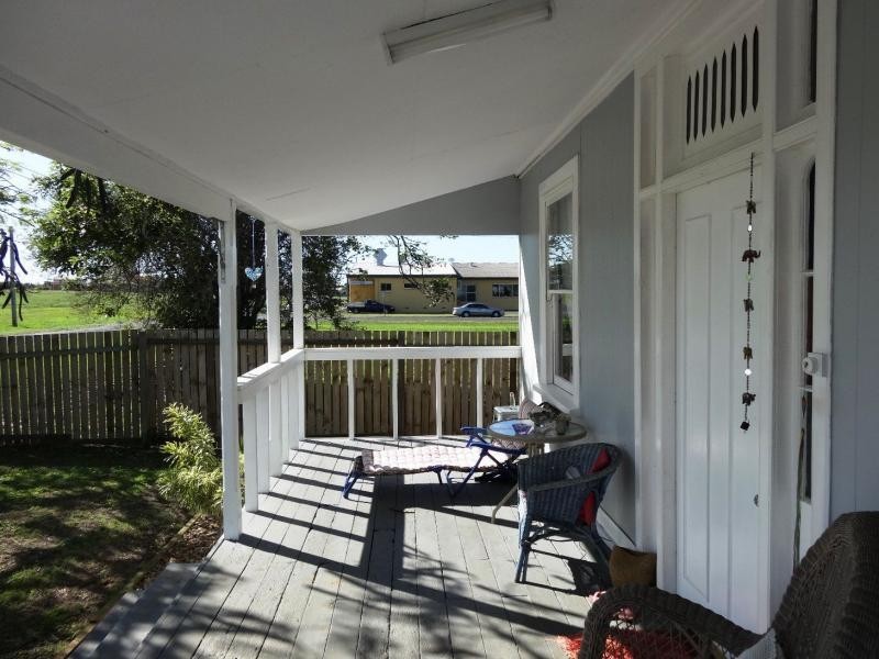 88 Welch Street, Elliott Heads QLD 4670