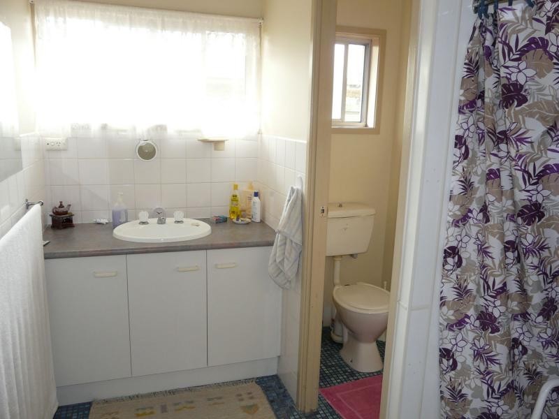 1, 2, 3/20 Croft Street, Bargara QLD 4670