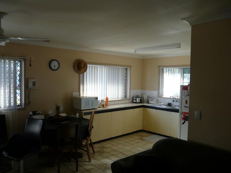 1, 2, 3/20 Croft Street, Bargara QLD 4670