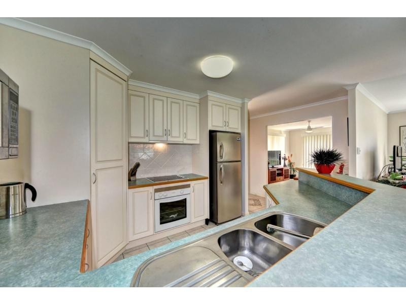 7 Birdwood Crescent, Bargara QLD 4670