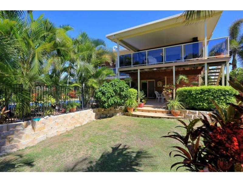 14 Shoreline Crescent, Bargara QLD 4670