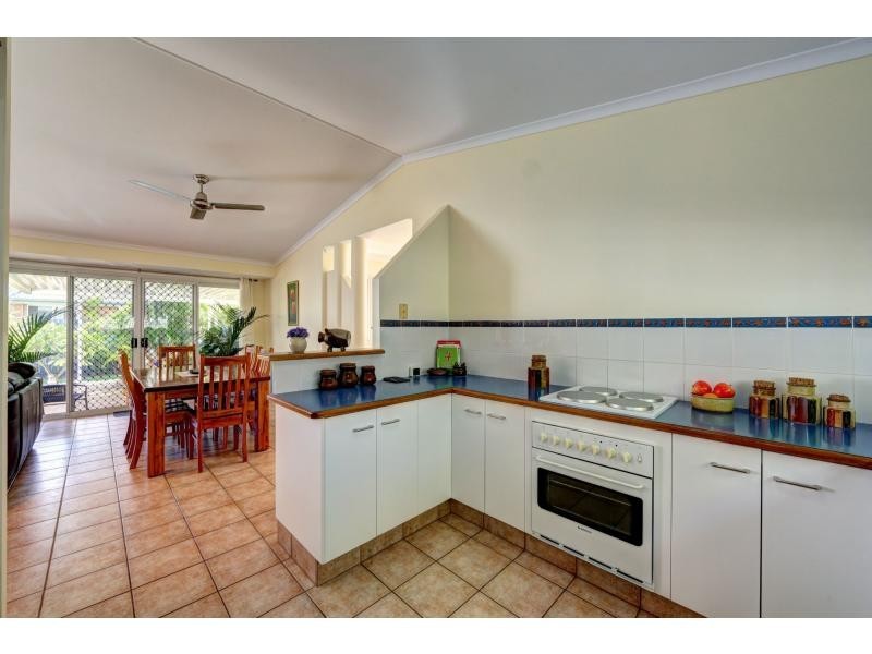 10 Norman Terrace, Bargara QLD 4670
