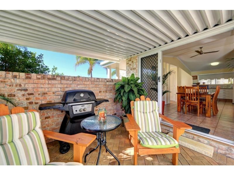 10 Norman Terrace, Bargara QLD 4670