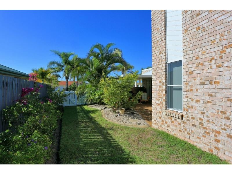 10 Norman Terrace, Bargara QLD 4670