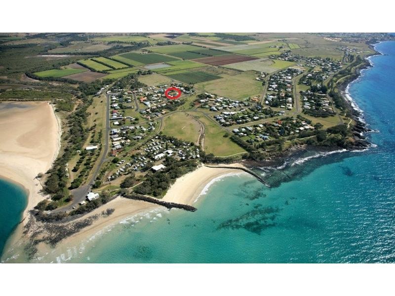 40 Bluewater Drive, Elliott Heads QLD 4670