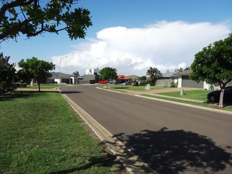 20 Breeze Drive, Bargara QLD 4670