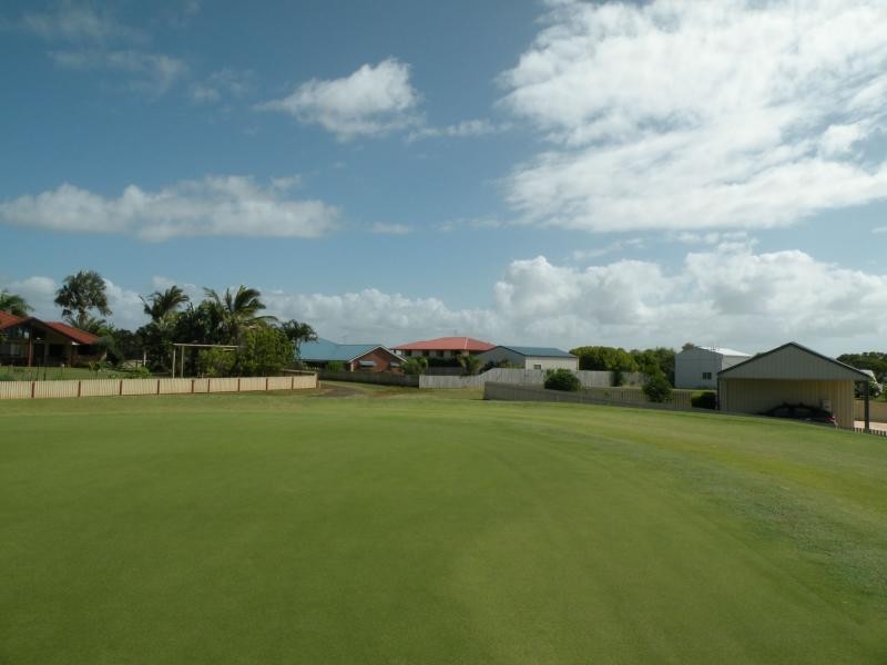 9 Janet Court, Coral Cove QLD 4670