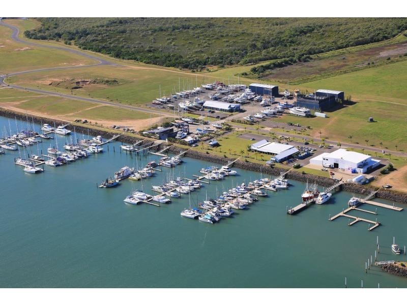 20 Harbour Esplanade, Burnett Heads QLD 4670