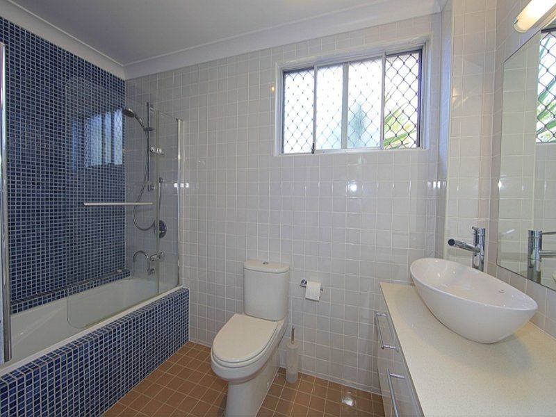 1 Anthony’s Rest Street, Qunaba QLD 4670