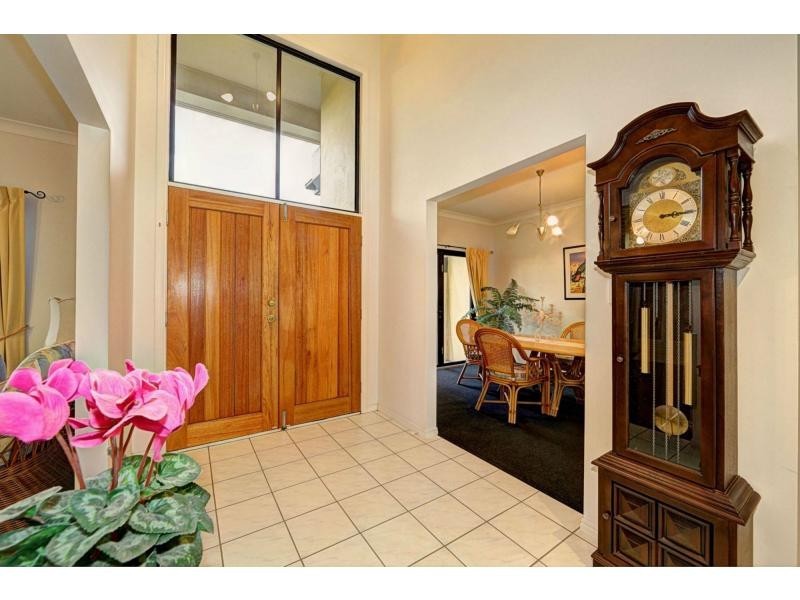 31 Coral Cove Drive, Coral Cove QLD 4670