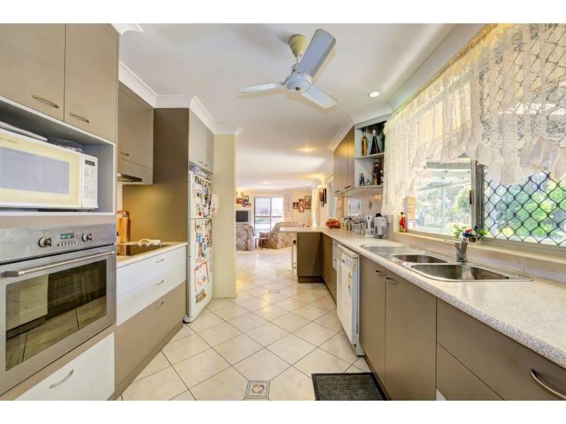 21 Fairway Drive, Bargara QLD 4670