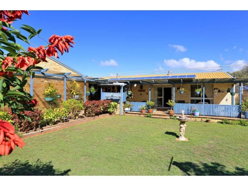 21 Fairway Drive, Bargara QLD 4670
