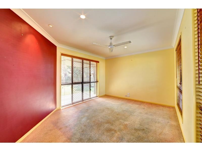 225 Barolin Esplanade, Coral Cove QLD 4670