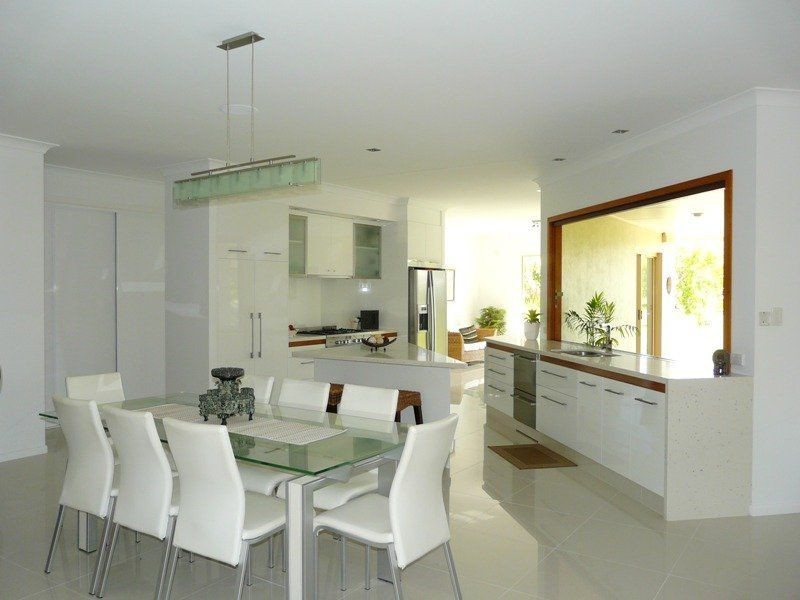 102 Davidson Street, Bargara QLD 4670