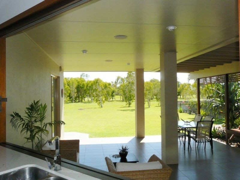 102 Davidson Street, Bargara QLD 4670