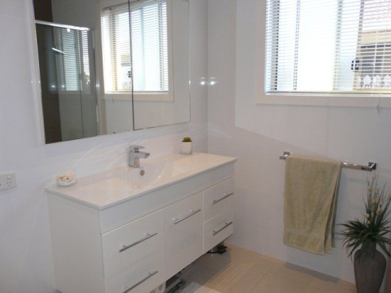 102 Davidson Street, Bargara QLD 4670