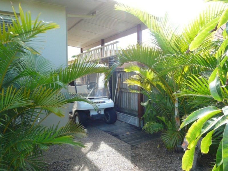 102 Davidson Street, Bargara QLD 4670