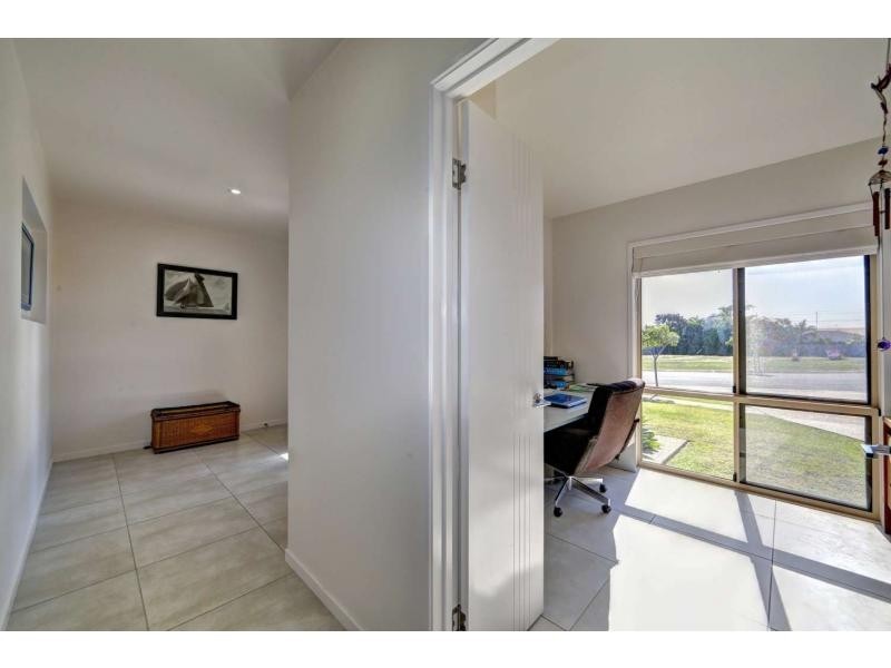 11 Breeze Drive, Bargara QLD 4670